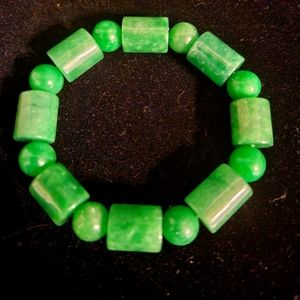 Green Jade Beaded Stretch Bracelet 288.50 ctw